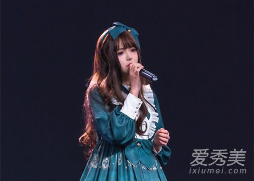 双笙本人的真正照片个人资料 双笙的真名叫什么家境背景如何