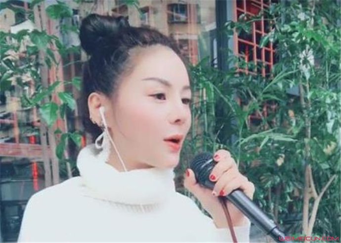 快手花姐老公照片怎么回事