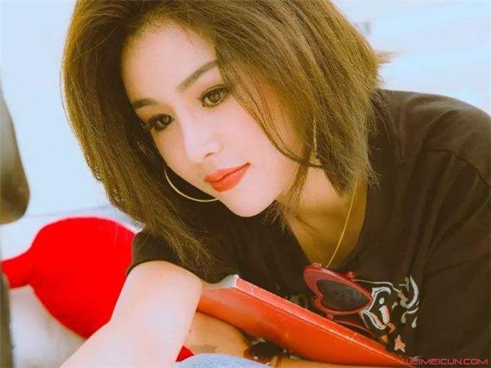 快手花姐老公照片怎么回事