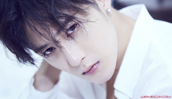 檀健次蒋劲夫对比照