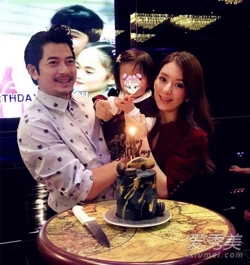 方媛挺巨肚散步怎么回事 方媛怀二胎几个月了