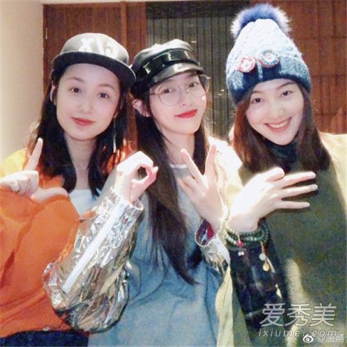 唐嫣晒姐妹聚会照怎么回事 唐嫣姐妹聚会照片