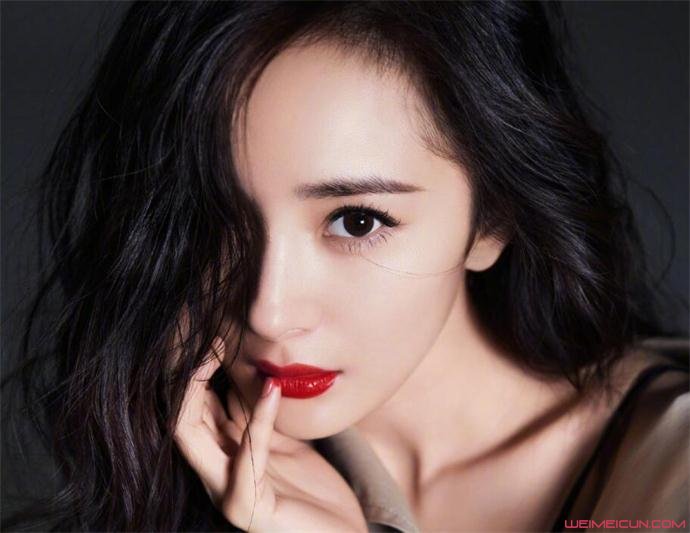 杨幂争女儿抚养权