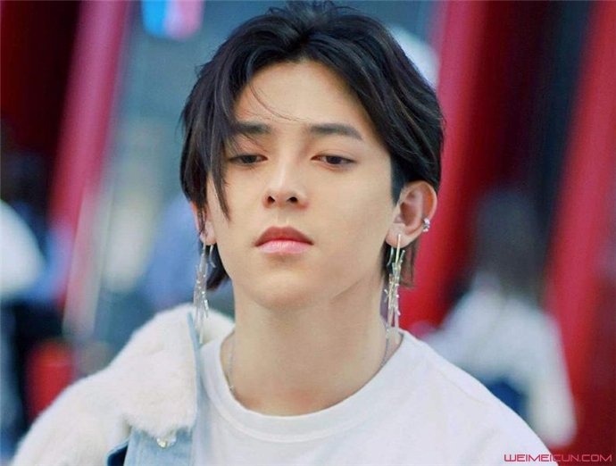 歌手符龙飞的老婆照片