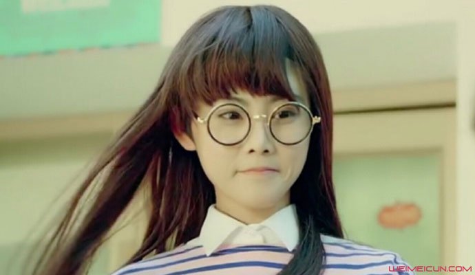 都挺好石天冬的服务员